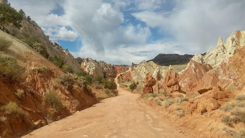 Cottonwood Canyon Road
