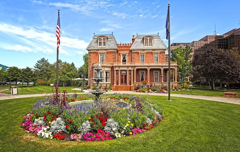 Devereaux Mansion