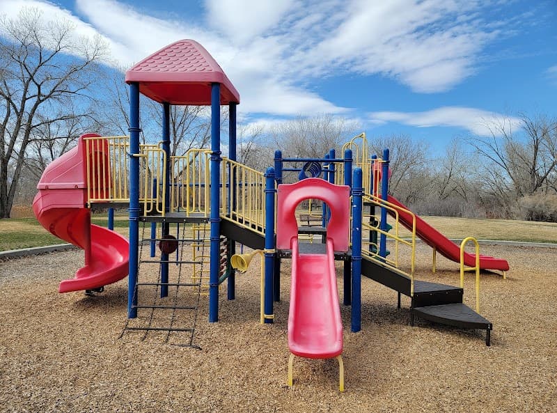 General Holm Park