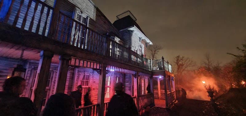 HellsGate Haunted House