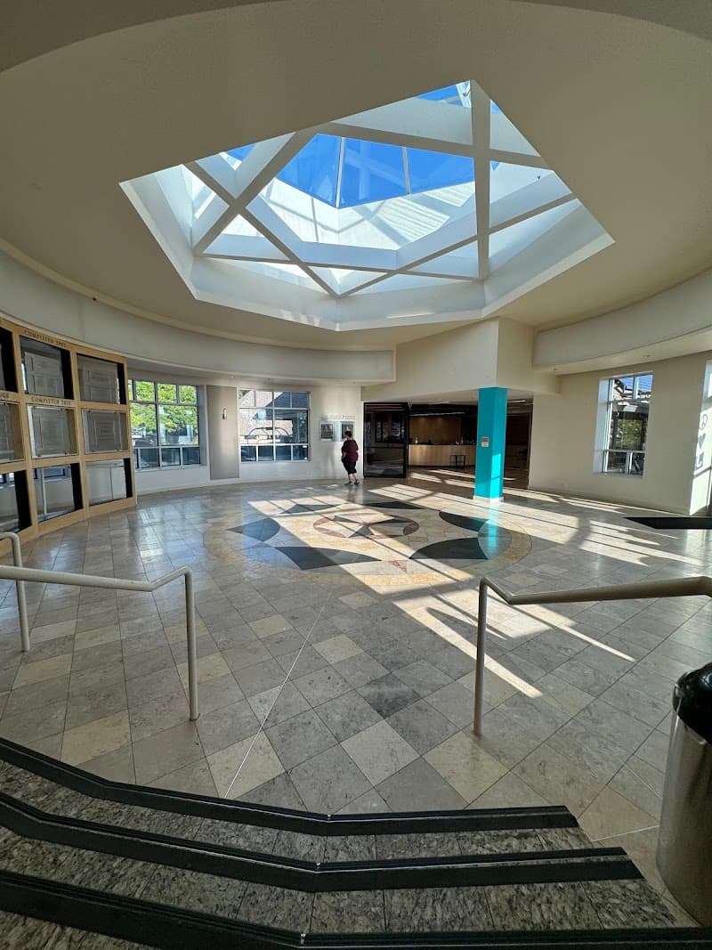 I.J. & Jeanné Wagner Jewish Community Center