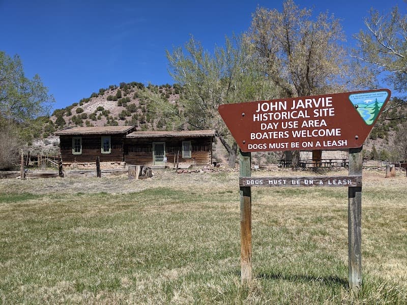 Jewel Cave National Monument