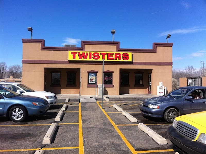 Los Pollos Hermanos - Twisters