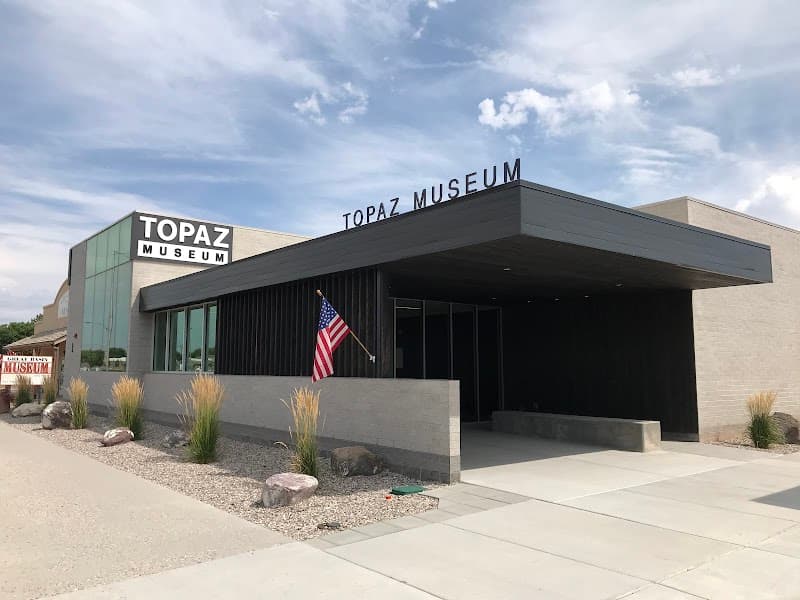 Topaz Museum